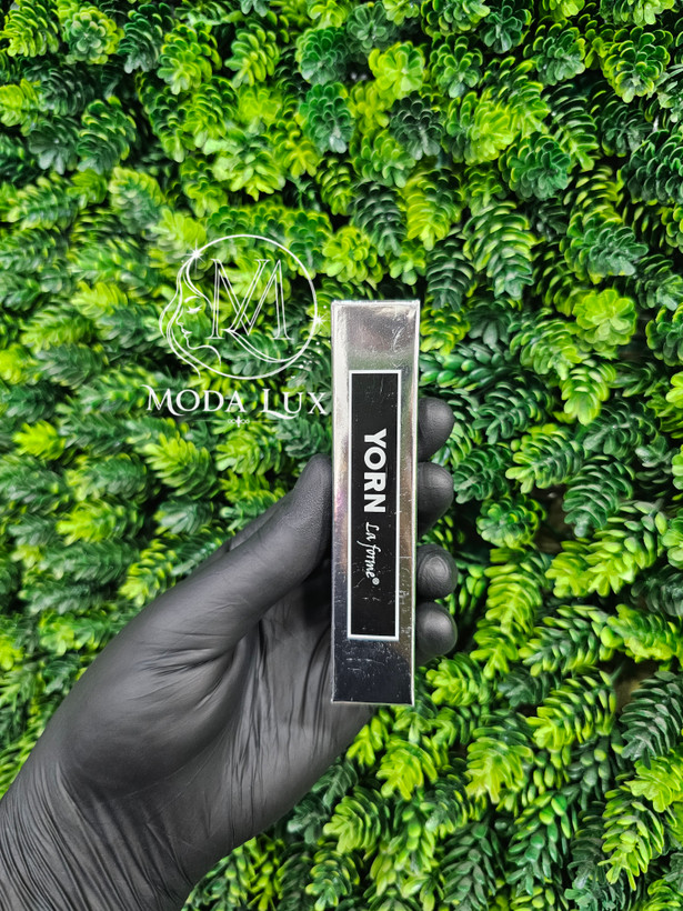 ریمل حجم دهنده و بلند کننده یورنی مدل Extreme Super Lash