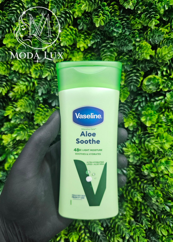 لوسیون بدن مدل Aloe Soothe با حصاره آلوئهورا حجم ۲۰۰ میلی
